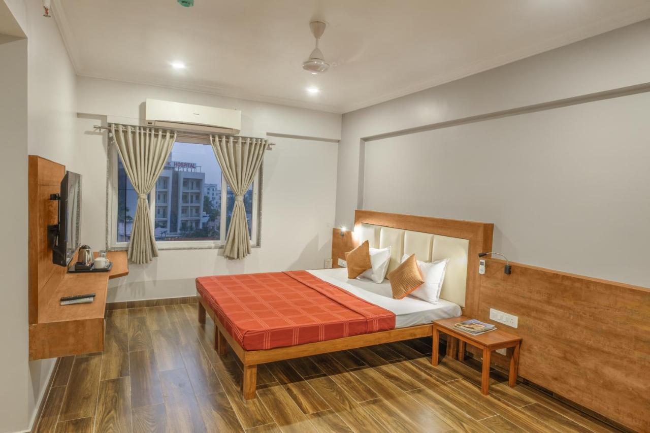 Hotel Opal Colhapur Exterior foto