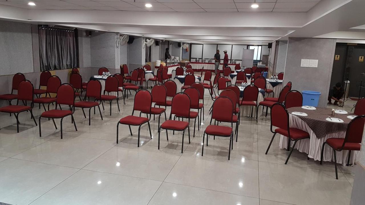 Hotel Opal Colhapur Exterior foto